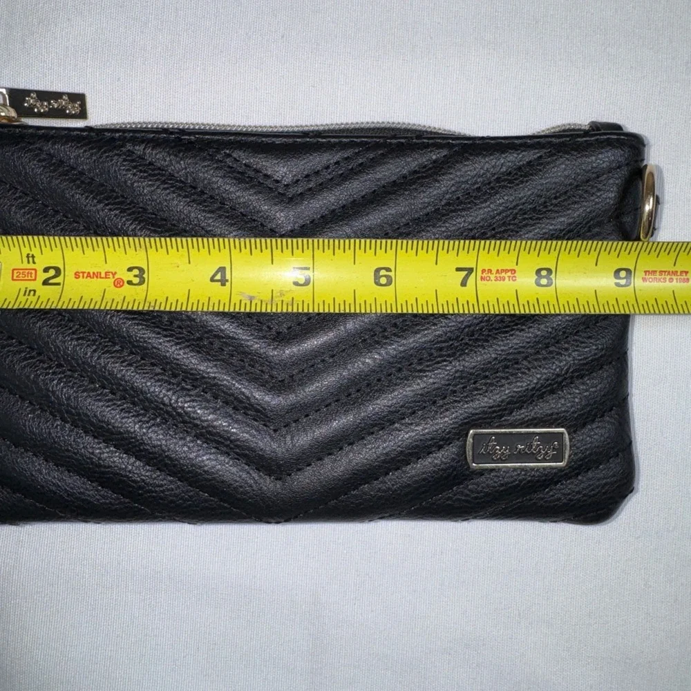 Itzy Ritzy Boss Crossbody Wristlet Black Chevron Quilted Vegan Leather Clutch